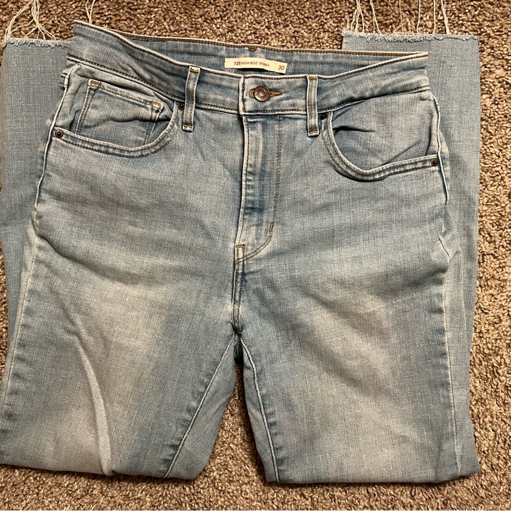 Levi Size 30